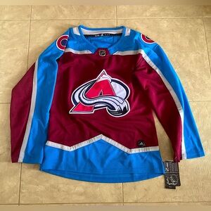 NWT Adidas Men’s Colorado Avalanche Hockey Jersey, Size Medium